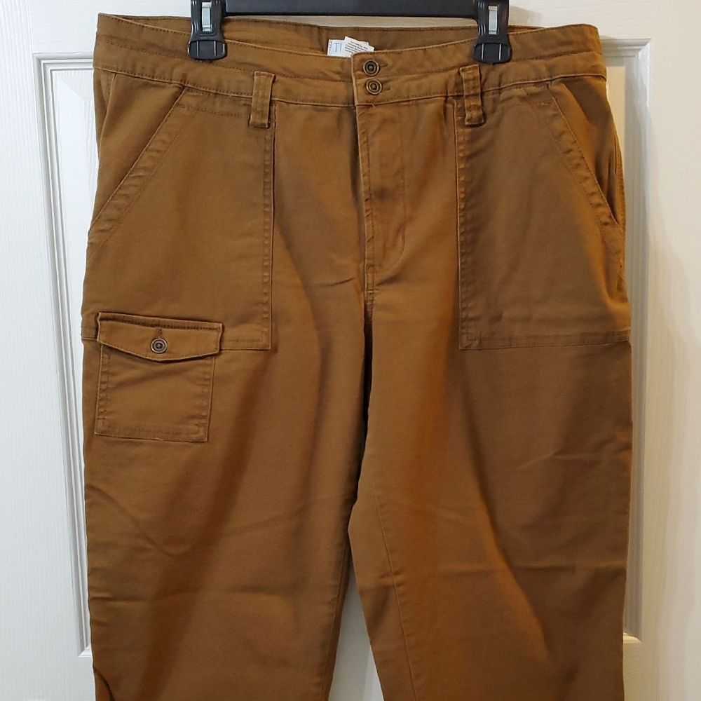 Time N Tru Woman's Brown Cargo Pants Size 18